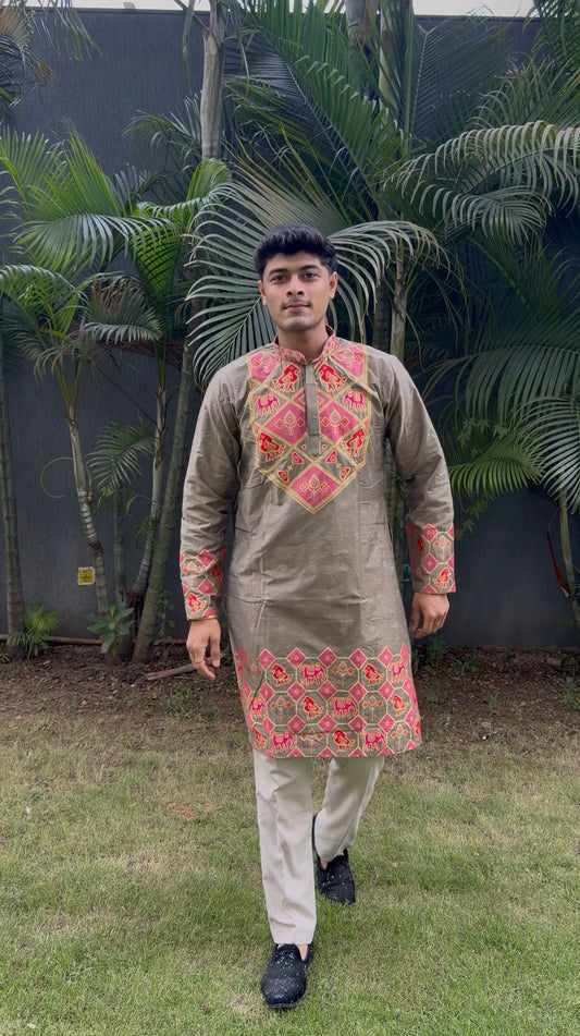PROO PATOLA RICH JACQUARD KURTA