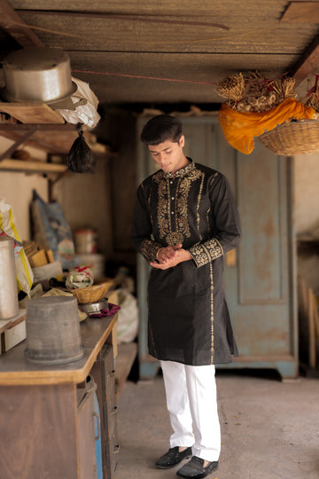 JAIL NECK JACQUARD DESIGNER KURTA