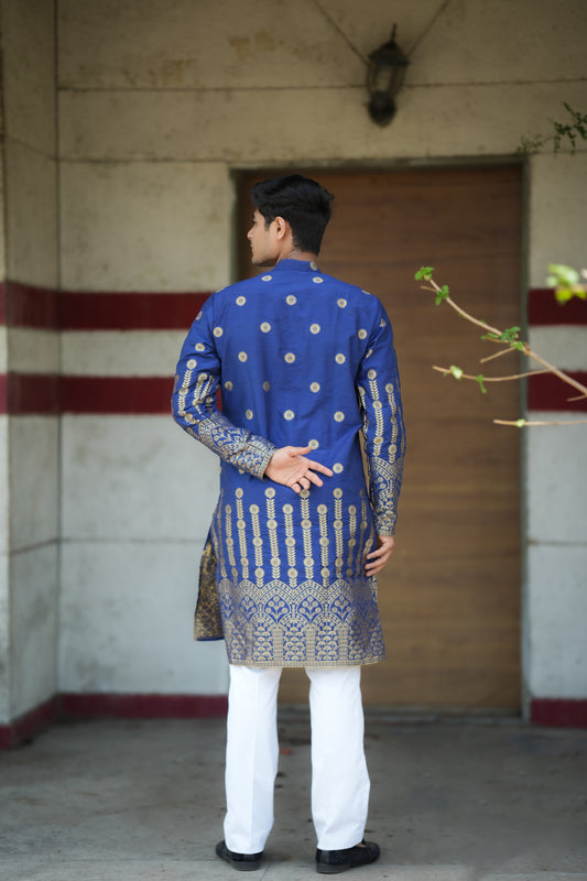 PLUTO SHARPED JACQUARD KURTA