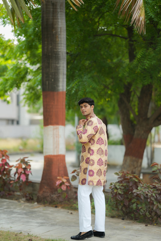 STARSPADE GOLDEN HANDLOOM HEAVY KURTA